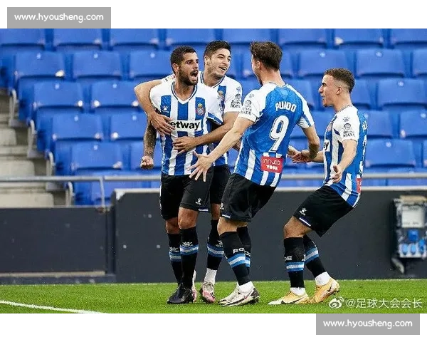 拉科主场迎战格拉纳达西乙焦点之战前瞻与走势解读阵容博弈与胜负关键解析